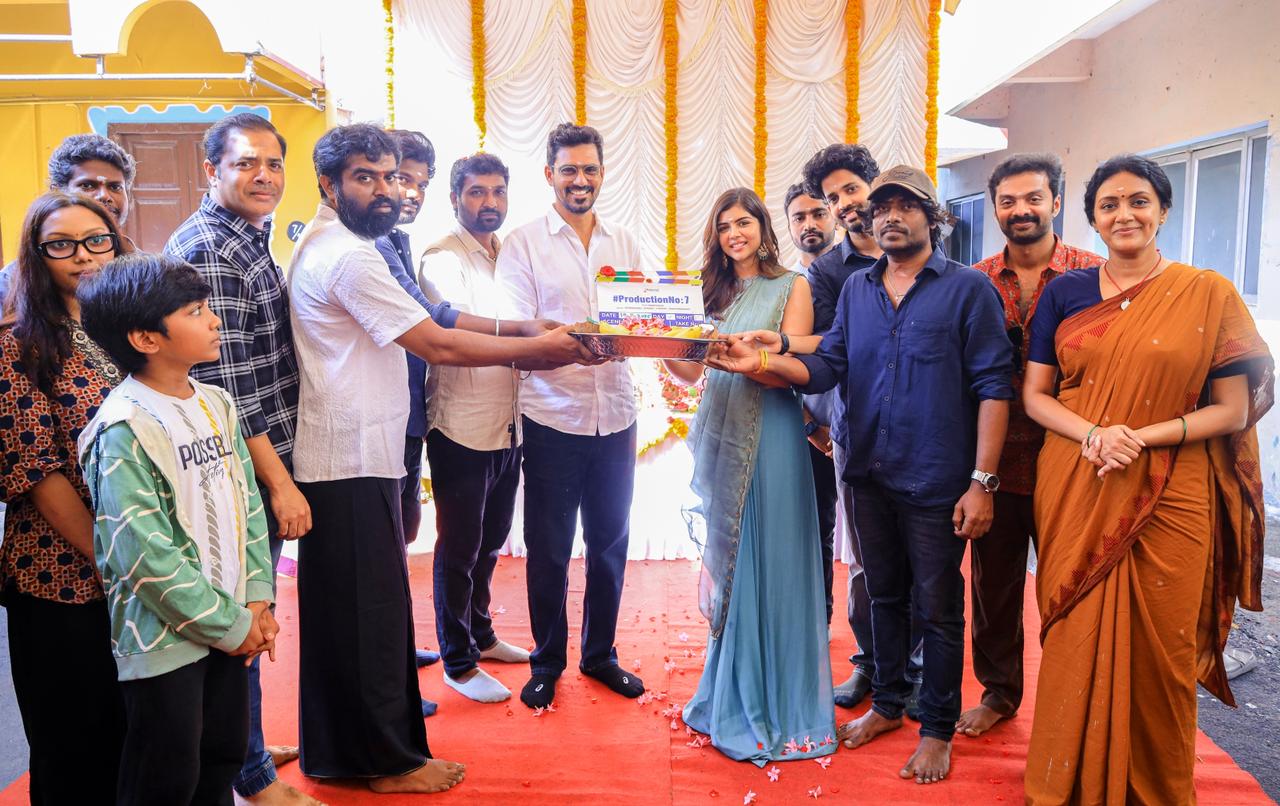 కళ్యాణి ప్రియదర్శన్  హీరోయిన్ గా పొటెన్షియల్ స్టూడియోస్ ప్రొడక్షన్ నెంబర్ 7 చెన్నైలో గ్రాండ్ గా లాంచ్

మాయ, మానగరం, మాన్స్టర్, తానక్కరన్, ఇరుగపాత్రు,