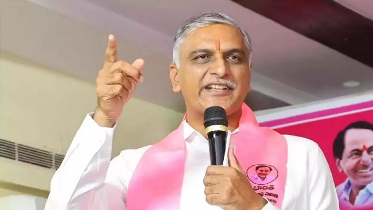 మంత్రి ఉత్తమ్ వ్యాఖ్యలపై హరీశ్‌రావు కౌంటర్‌