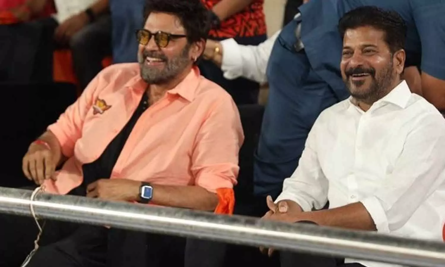 హోం గ్రౌండ్‌లో రెచ్చిపోయిన స‌న్‌రైజ‌ర్స్… సీఎం రేవంత్ రెడ్డితో క‌లిసి వెంకీ మామ సంద‌డి
