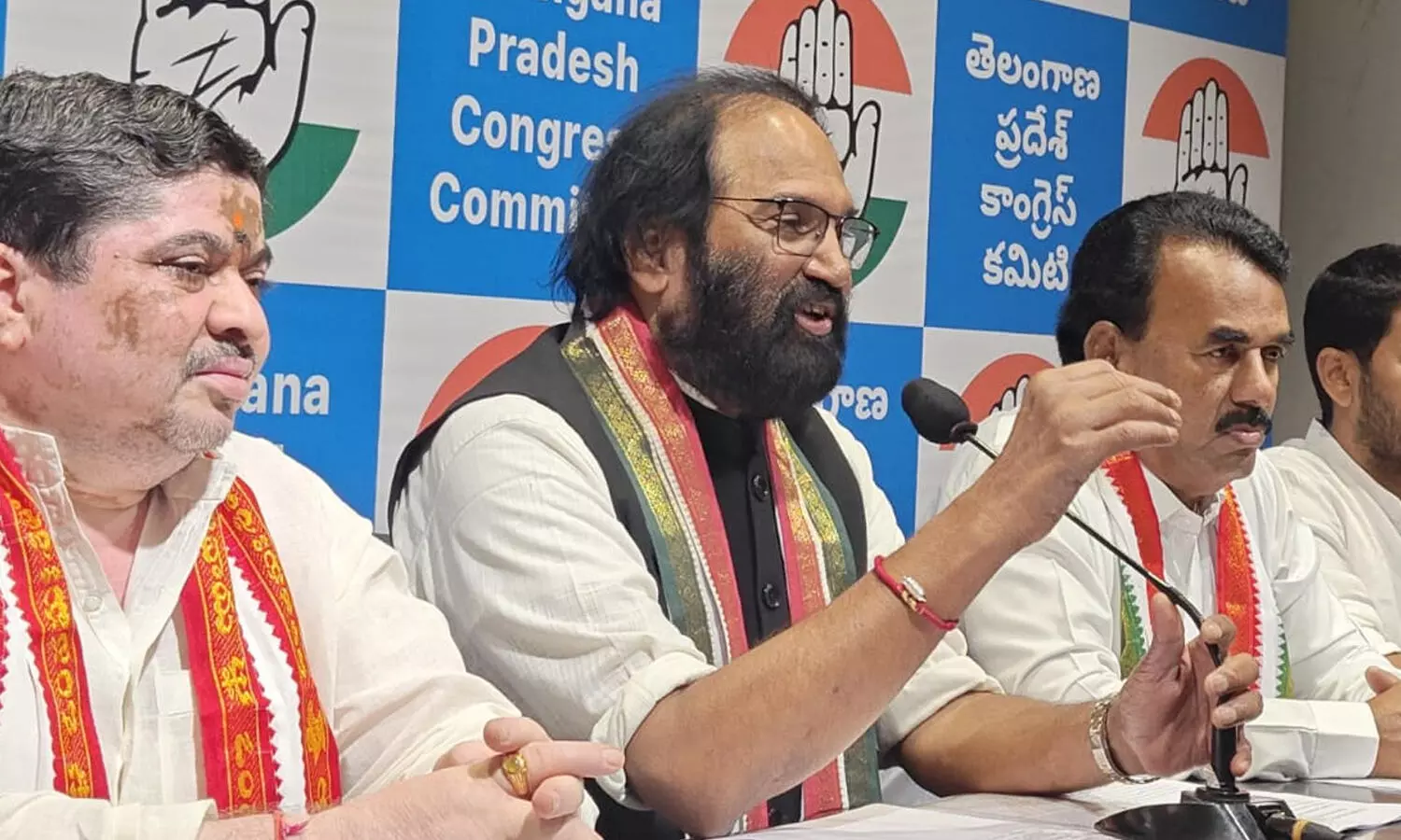 హస్తం గూటికి 25మంది బీఆరెస్ ఎమ్మెల్యేలు