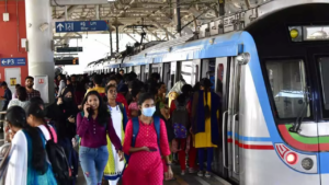 metro-passengers