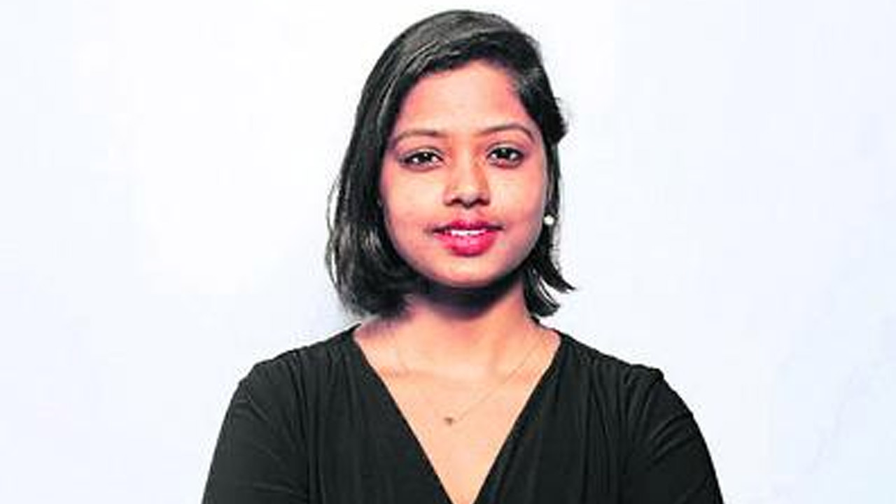 Vineesha | తొలి ప్రయత్నంలోనే సివిల్స్‌ ర్యాంక్‌ సాధించిన వినీష
