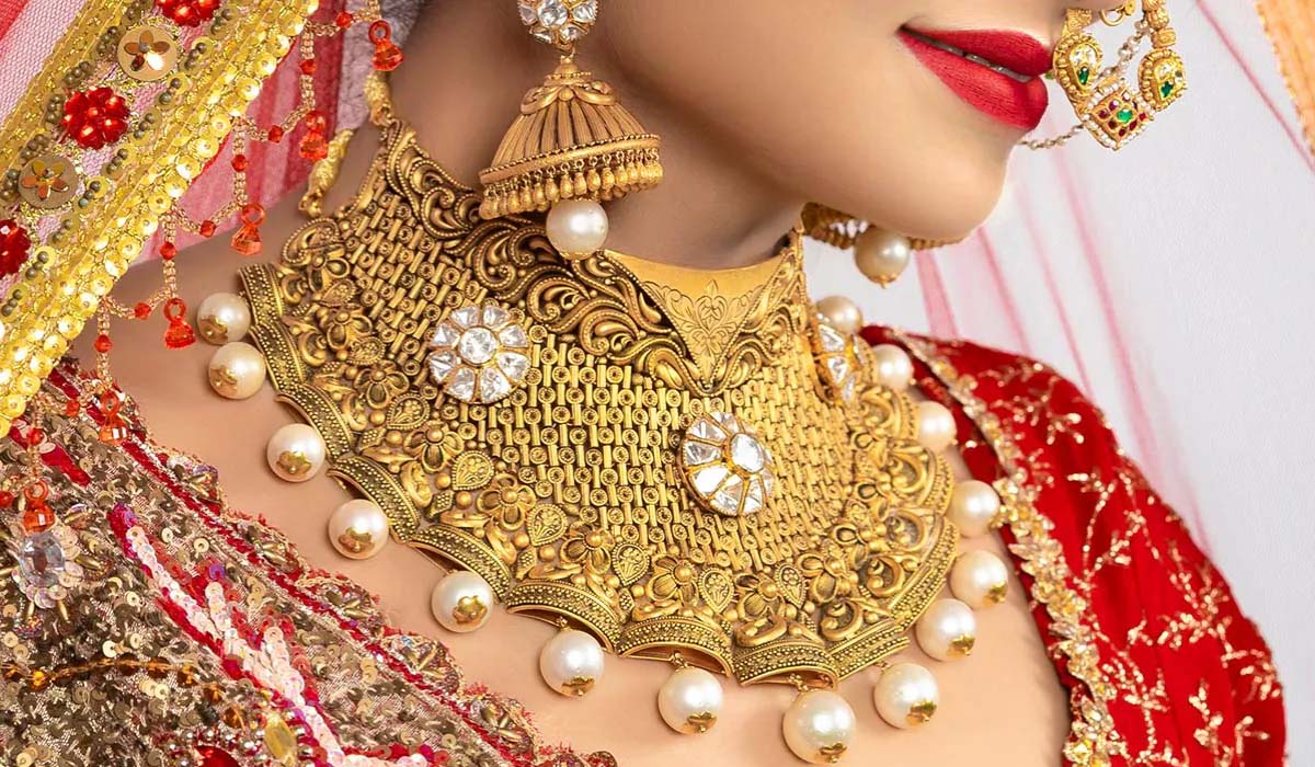 Gold Rates | బంగారం ధరలకు బ్రేక్‌.. హైదరాబాద్‌లో నేడు ధరలు ఇవే..