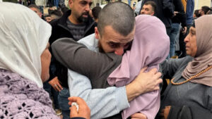 Living hostages and Palestinian prisoners are released as part of ceasefire in Gaza