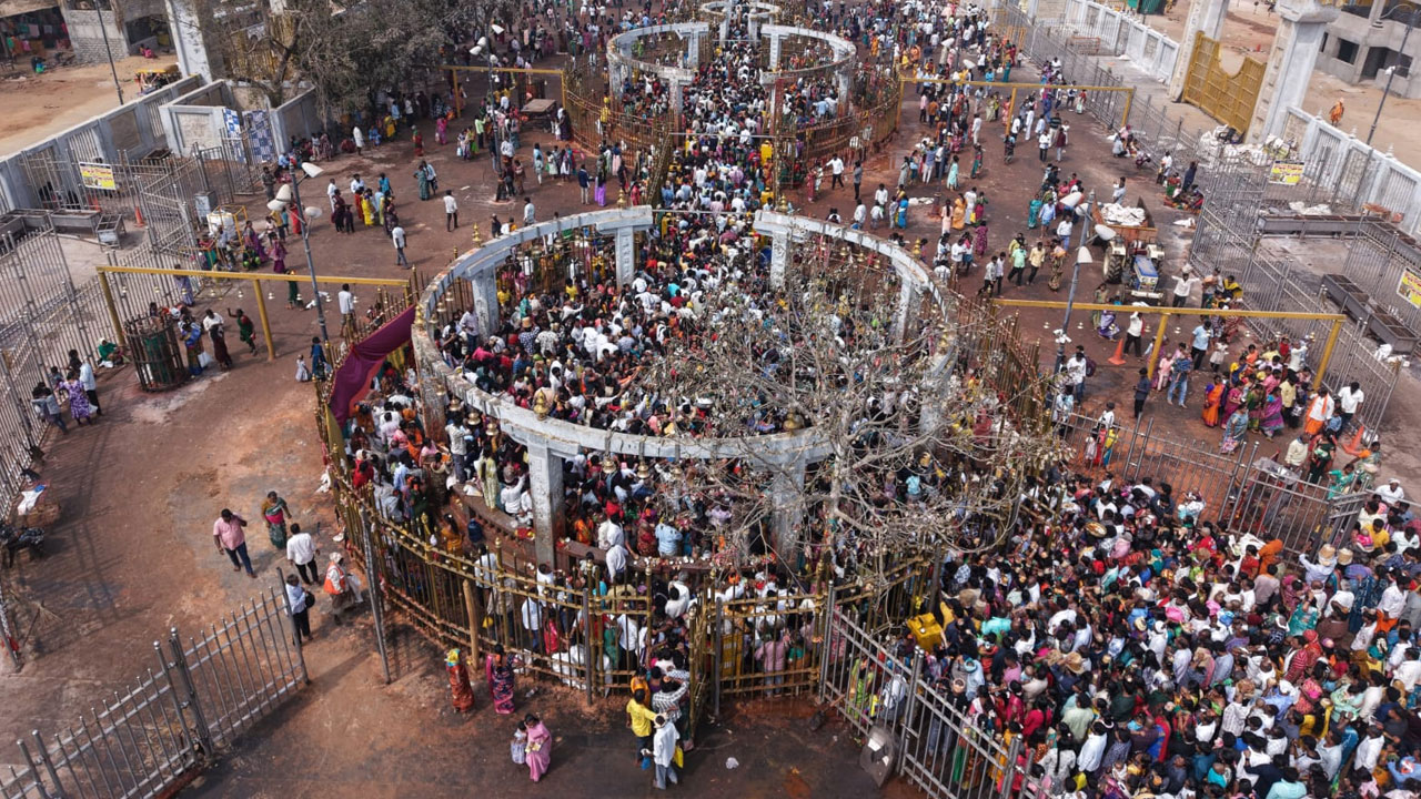 Medaram Tiruguvaram Jatara