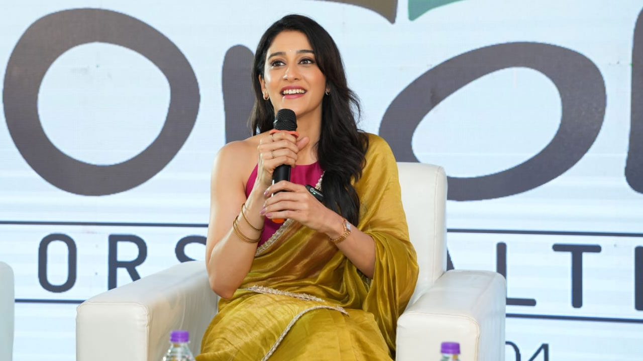 ఒత్తిడి, అధిక ఆలోచనలు తగ్గించుకోవాలి: రెజీనా కసాండ్రా  శ్రీకాకుళంలో ‘కలర్స్ 2.0’ ప్రారంభం