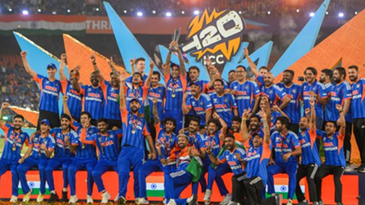 BCCI Announce Cash Reward