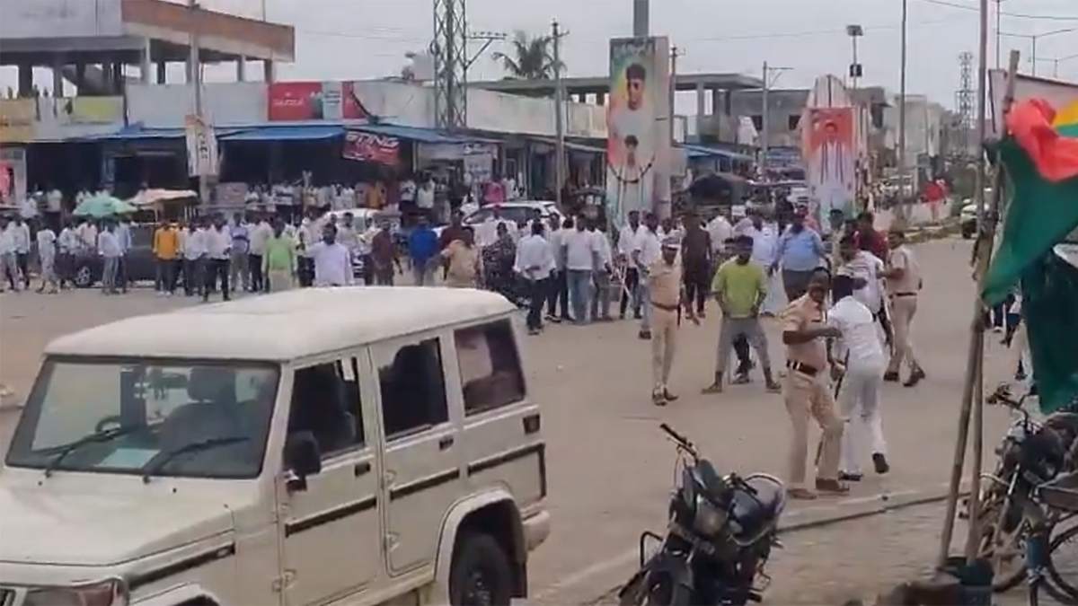 గాంధీ భవన్ తాకిన తుంగతుర్తి కాంగ్రెస్ వర్గ పోరు సెగలు