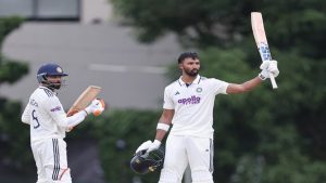 దేవదత్ పడిక్కల్‌ సెంచరీ…శ్రీలంక ఎలెవన్ తో భారత్ ఎదురీత