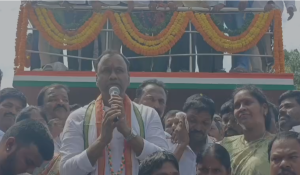 కాంగ్రెస్ పార్టీని కబ్జా చేయాలని చూసే వారిపై పోరాటం : రాజగోపాల్ రెడ్డి